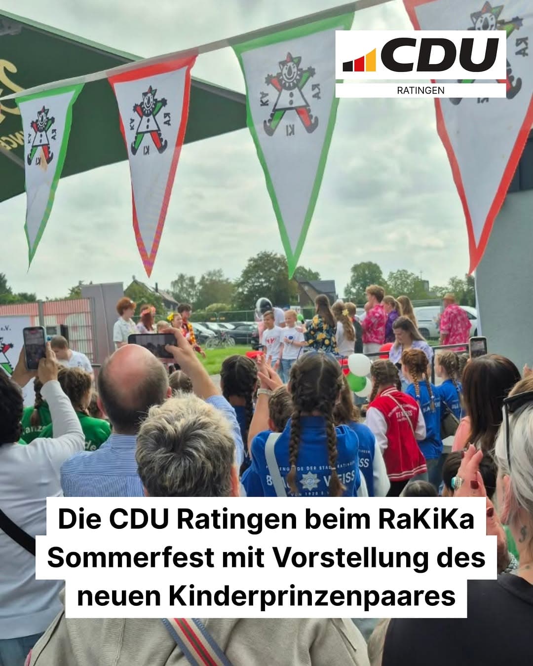 🎉 CDU Ratingen beim RaKiKa-Sommerfest
Sommerfest, gute Stimmung und ein besonderer Moment für den Ratinger Karneval: Beim RaKiKa-Sommerfest wurde da