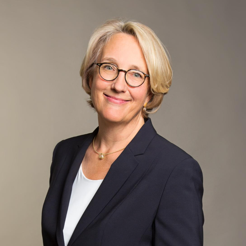 Dr. Stefanie Jenkner